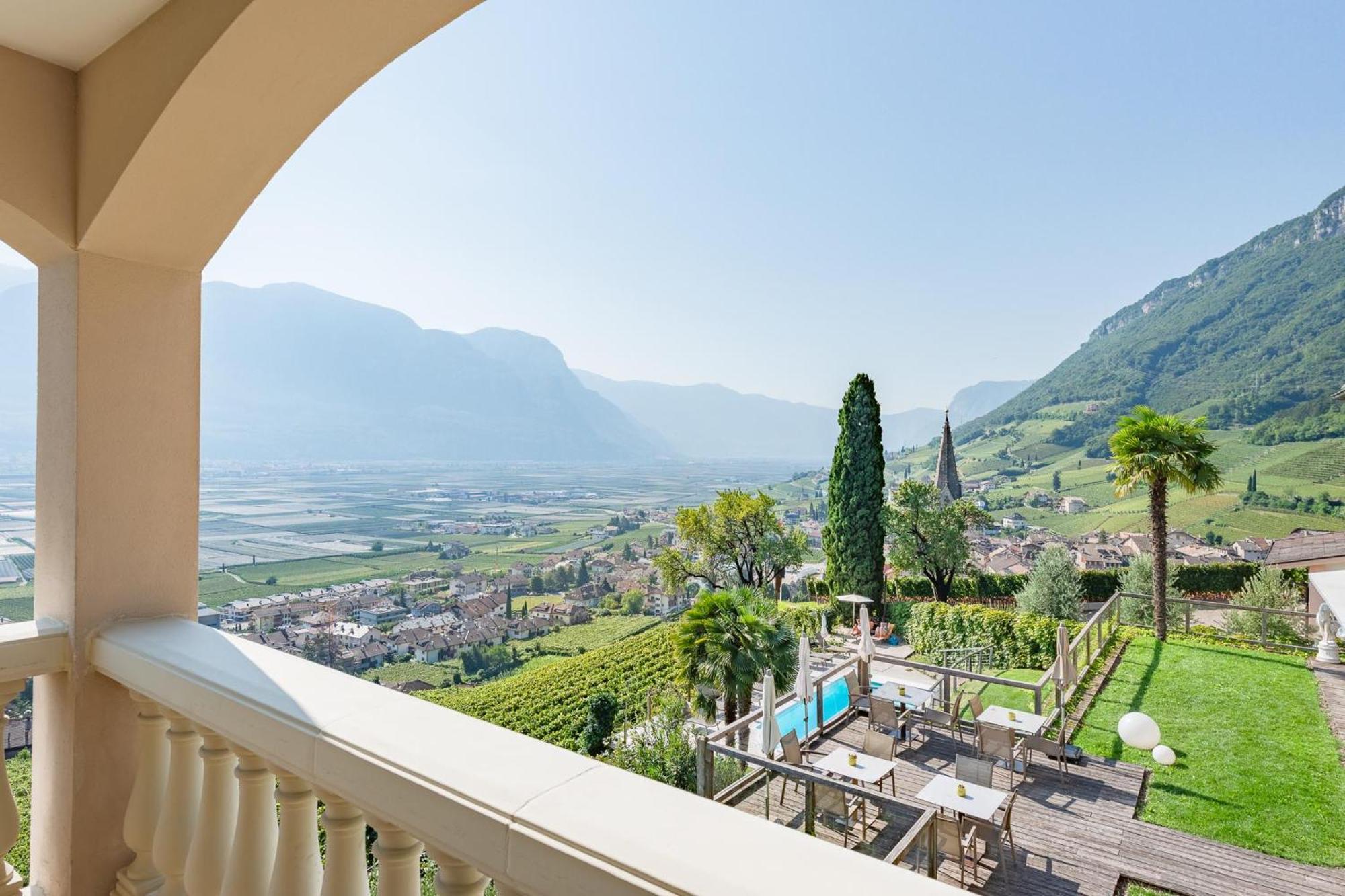 Aparthotel Panorama Tramin an der Weinstraße Exterior foto